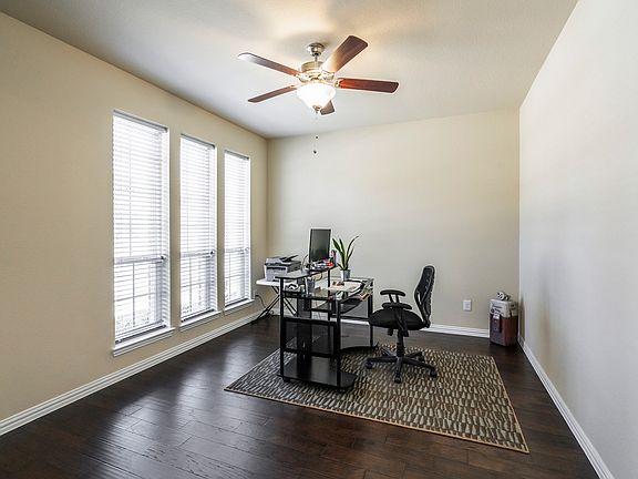 4th image of 5686 Kerry Dr