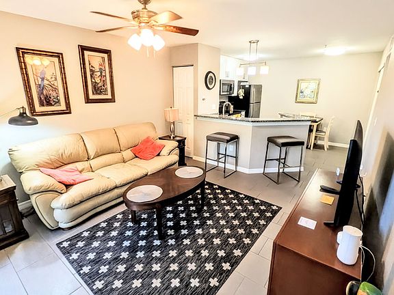 2nd image of 850 S Tamiami Trl APT 409