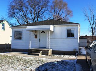 22800 Tuscany Ave, Eastpointe, MI 48021