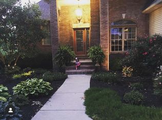 402 Marcia Dr, Carterville, IL 62918