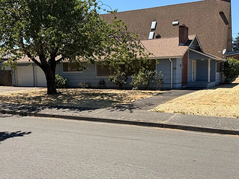 1670 Escalante St — Photo 1