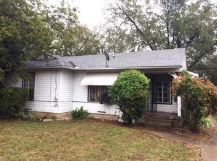 2130 Village Way, Dallas, TX 75216