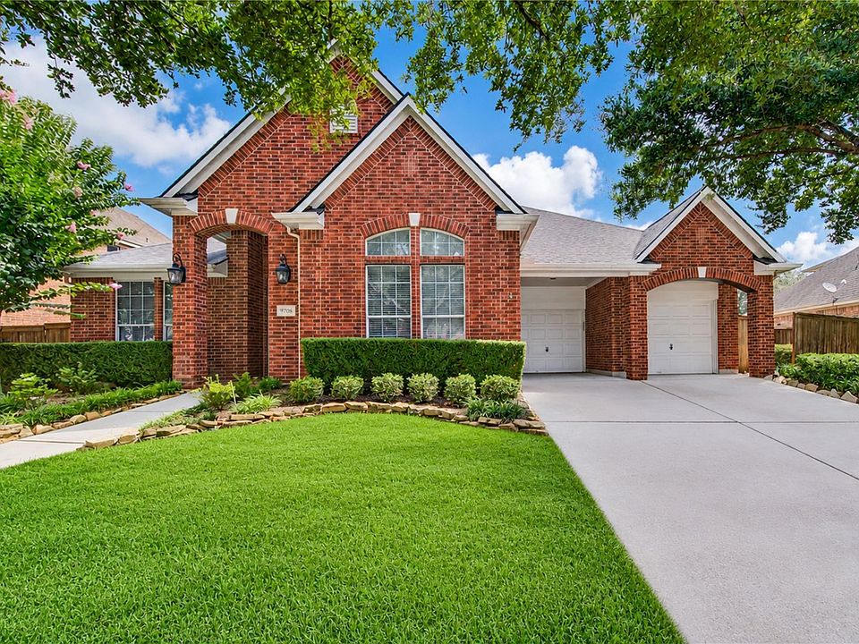 1st image of 9706 Rollinson Park Dr