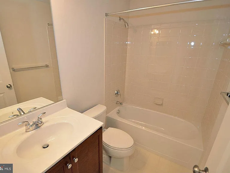 22816 Breezy Hollow Dr — Photo 7