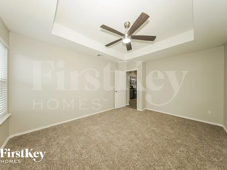 1885 Bradford Pl — Photo 9