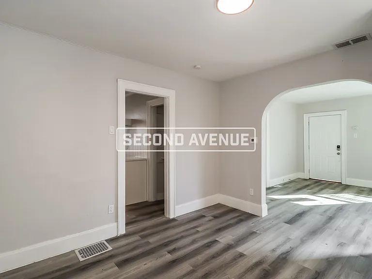 1607 Minion Ave — Photo 3