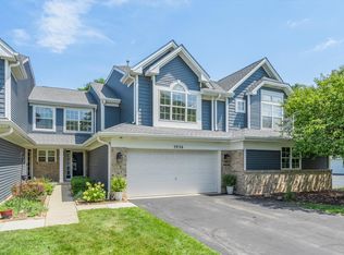 3936 Garnette Ct, Naperville, IL 60564