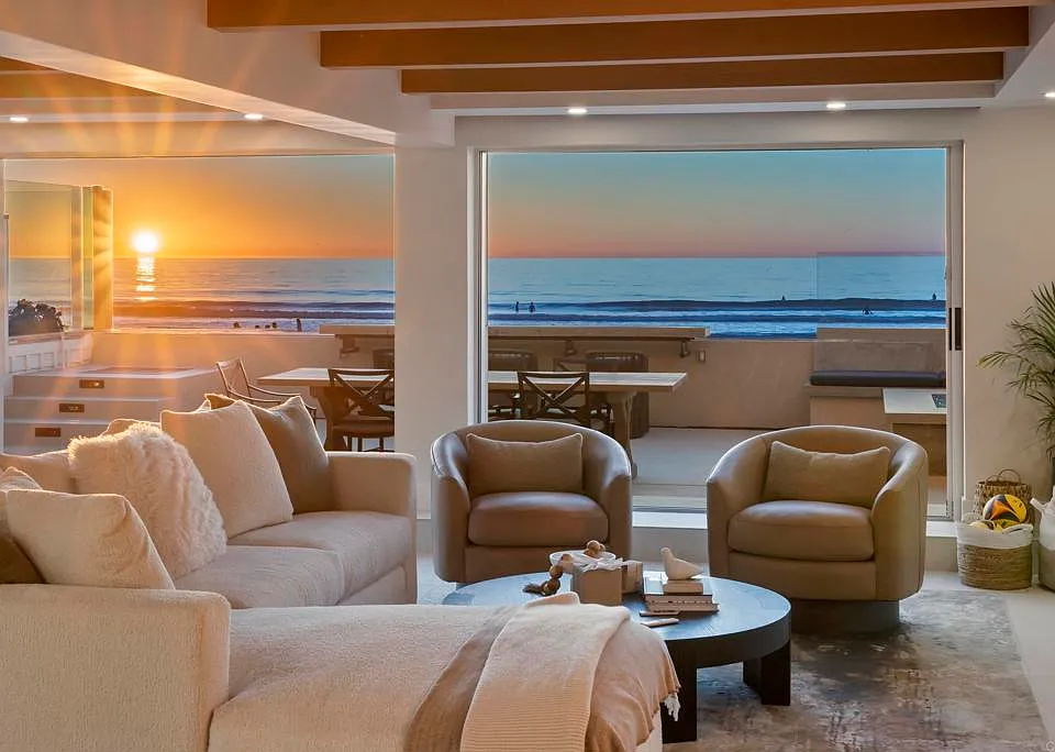 2016 Ocean Front