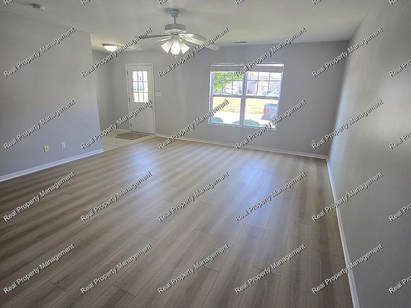 2nd image of 10401 Paramount Way