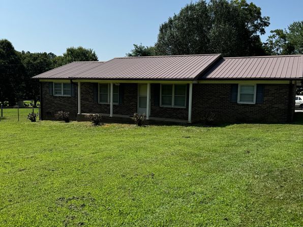 1742 Woolie Rd