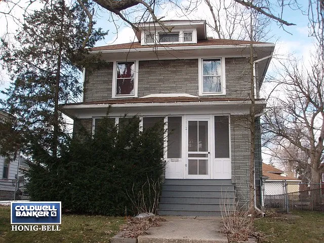 115 Illinois St photo 1