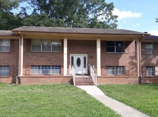 809 Belwood Cir, Fairfield, AL 35064