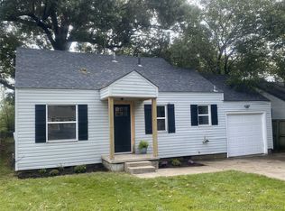 2215 Hayes St, Muskogee, OK 74403