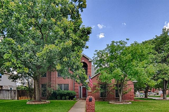 1st image of 6501 Ashwood Dr