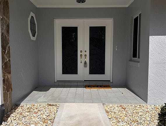 2nd image of 100 Webster Ln