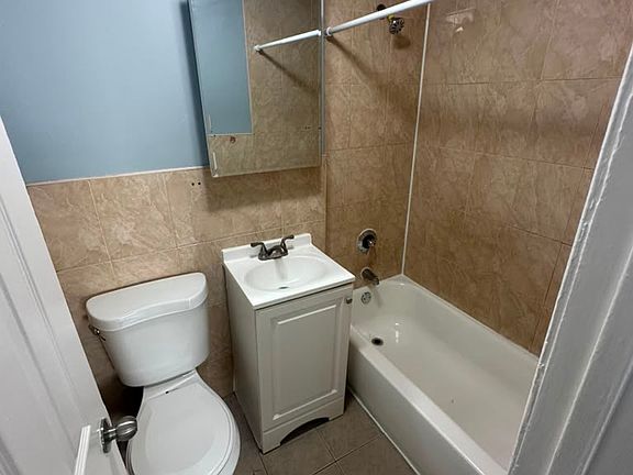 4th image of 700 N 5th St #2L