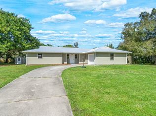 7106 Pensacola Rd, Fort Pierce, FL 34951