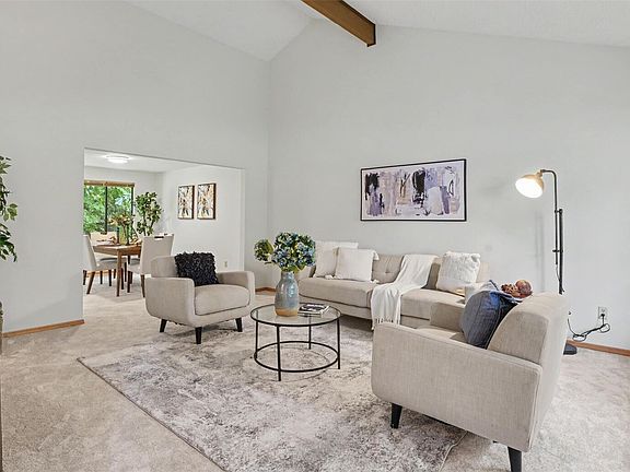 4th image of 15822 SE 167th Place