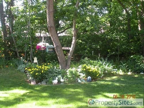2nd image of 123 Beecher Avenue Ext