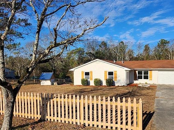 5th image of 76 Woodland Dr