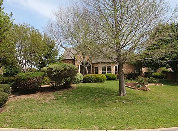 2nd image of 701 Verdun Ct