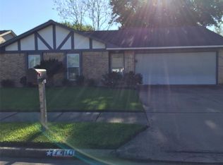 7410 Crystalglen Ln, Houston, TX 77095