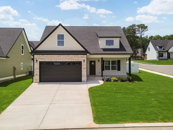 5125 Ella Ln NE, Cleveland, TN 37312