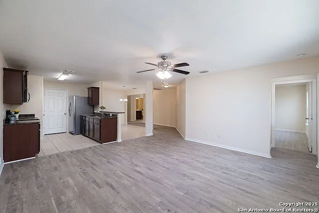 6507 Luckey Sq — Photo 10