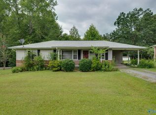 507 7th St NE, Arab, AL 35016