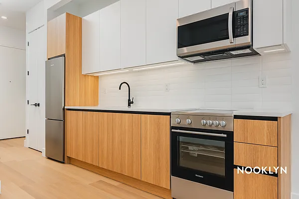 Rented by Nooklyn NYC LLC | media 2