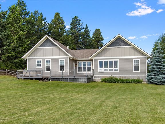 3rd image of 47 Whalebone Ct