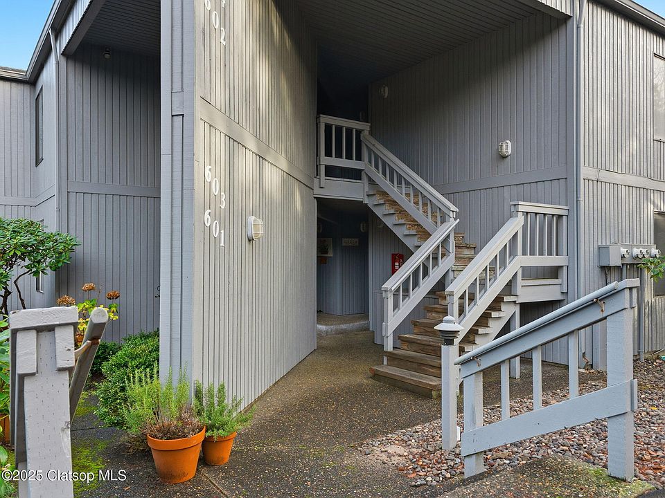 1st image of 1939 Club House Condo Dr