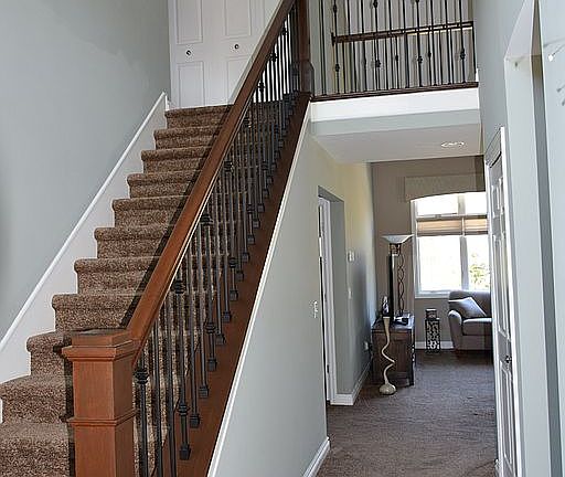 3rd image of 43528 Abbey Cir #5