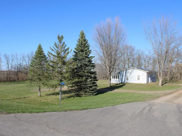 12602 Major Ave, Glencoe, MN 55336