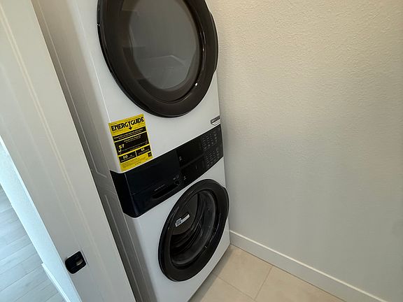 4th image of 11292 Vibrato Ln #B