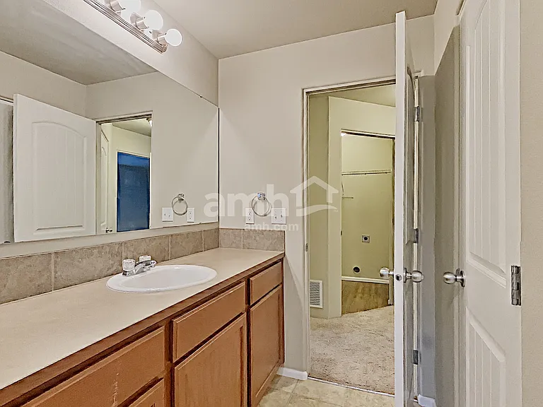 1825 189th Street Ct E — Photo 15