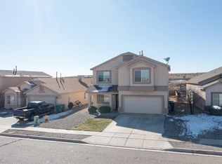 348 Peaceful Meadows Dr NE, Rio Rancho, NM 87144