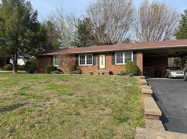 40 Windy Hill Rd