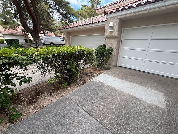 4th image of 7024 Bright Springs Ct