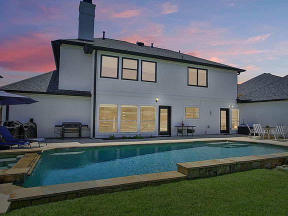 3rd image of 19934 Sable Stone Cir