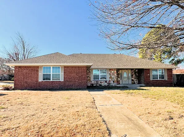 1782 Carley Rd, Springdale, AR 72762