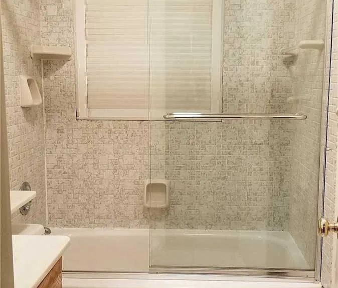 465 Maple Grove Dr — Photo 4