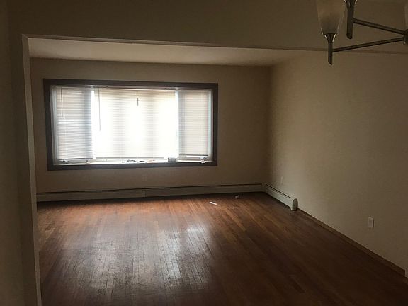 5th image of 51 Magnolia Ave