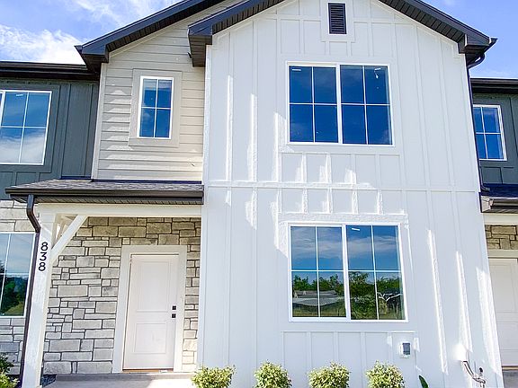 2nd image of 847 W Altura Vista Ln