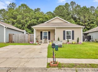 13064 Tracewood Dr, Gulfport, MS 39503