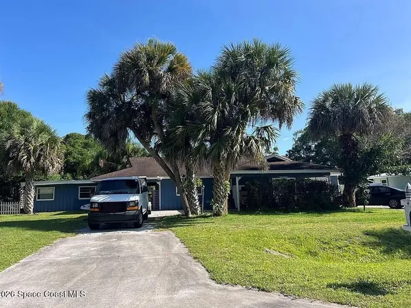 8206 Lakeland Blvd, Fort Pierce, FL 34951