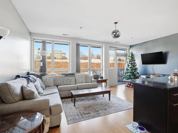 1902 North Commerce STREET #504, Milwaukee, WI 53212