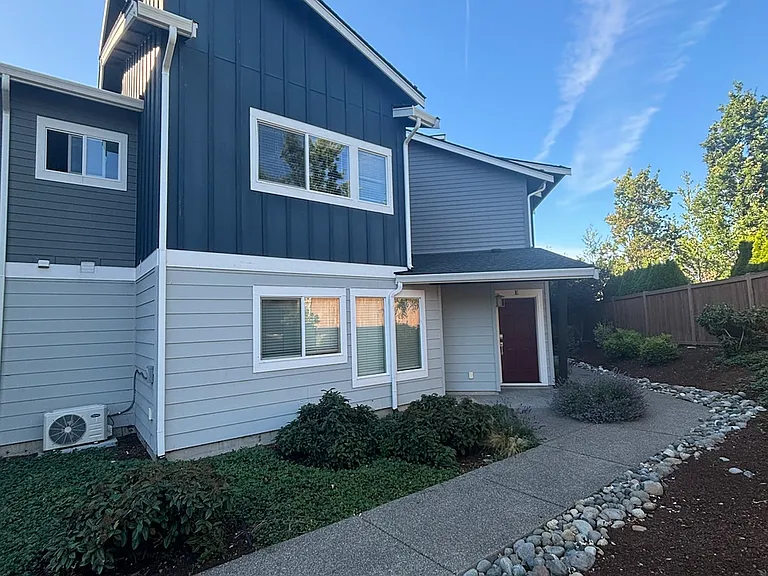 118th Avenue Ct E — Photo 1