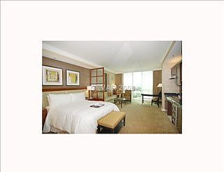 3rd image of 125 E Harmon Ave #516