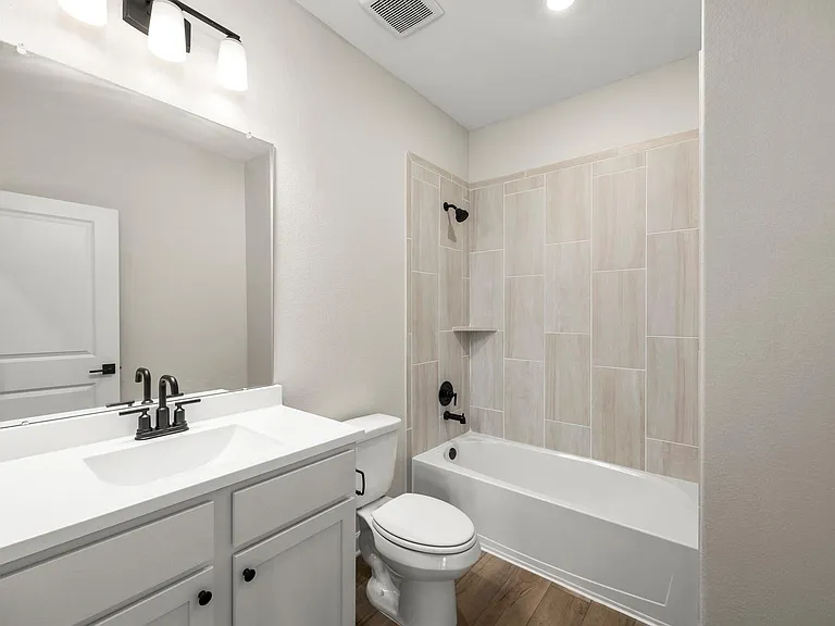 3052 Sorrento Hill Dr — Photo 13